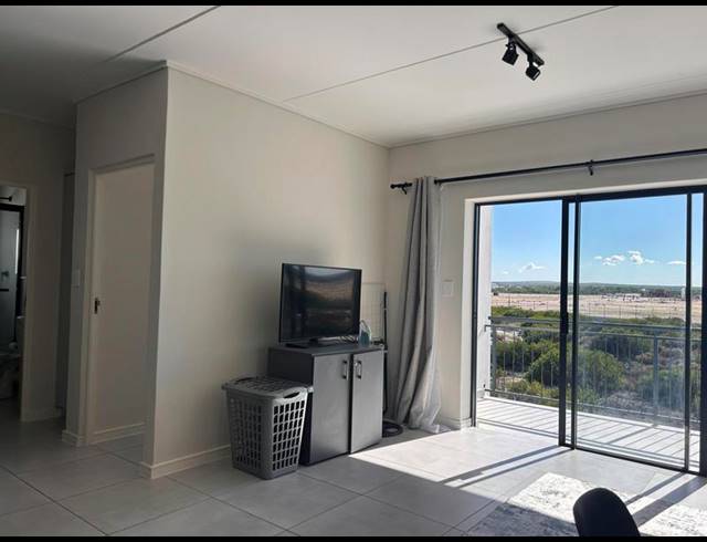 2 BEDROOM PROPERTY TO RENT IN SANDOWN